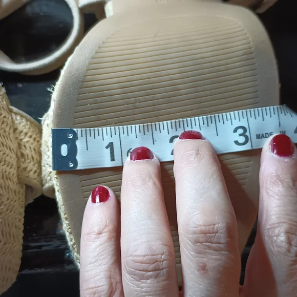 Torrid Beige Woven Platform Heels - Picture 3 of 4